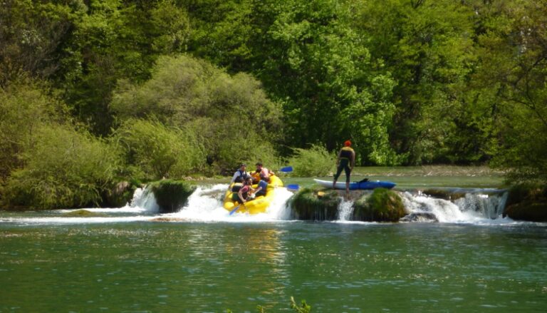 Rafting Mreznica River